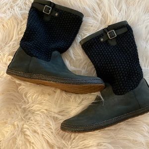 UGG knitted boots